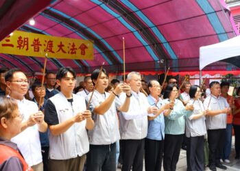 嘉義「輪普」城隍廟熱鬧揭幕　首亮相兩千萬打造「金馬奔騰躍諸羅」