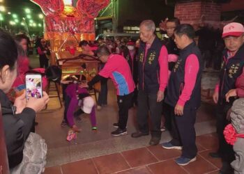 影音/慶元宵 三級古蹟二林仁和宮提燈遊街