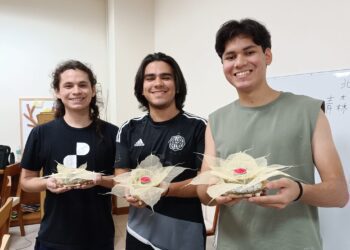 影音/宜蘭迎農曆鬼月 外籍生驚艷環保菩提水燈