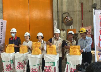 影音/利澤焚化廠淨爐 縣長推廣「紙錢集中燒 誠心顧環保」