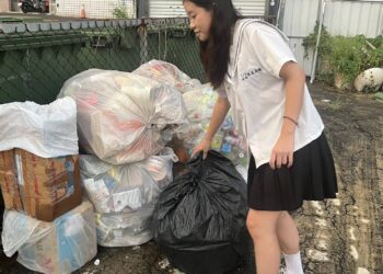 女孩披星載月扛家計報父恩 城隍孝親獎表揚72位逆境天使