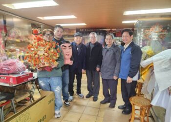 金官繡莊好手藝 永和保福宮再度蒞臨訂做大仙尪仔新服