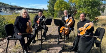 26歲才華洋溢音樂家 蔡千一國際發光發熱成台灣之光