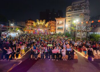 嘉市「傳統藝術民間劇場」首周座無虛席　春美、明華園日團接續上陣