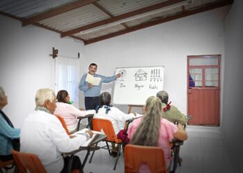 耶和華見證人積極推廣聖經教育　詹煥禎：免費助人讀經識字