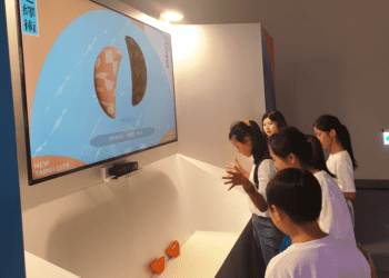 新北小衛星參訪世界客家博覽會 體驗多元文化遊程