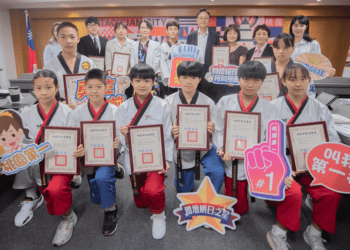 榮耀時刻 張善政表揚桃園學子成就斐然 跆拳道選手奪下20金7銀5銅