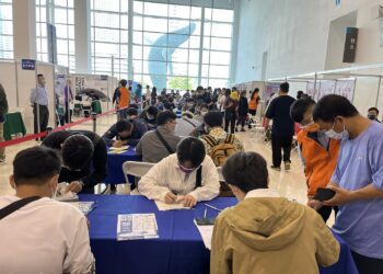 高雄市勞工局力促就業 112年失業率六都最低