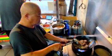 16歲入行高雄烤鴨界傳奇 從學徒到職人守住傳統古早味