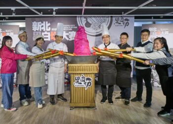 2025新北黑白切大賽火熱登場 侯友宜喊話：來場舌尖對決