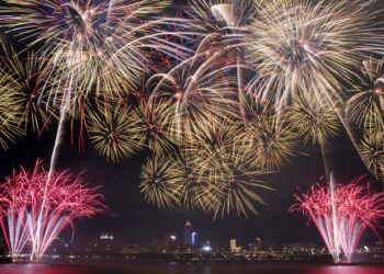 七夕情人節必衝！大稻埕煙火節、練愛分校、夏日花火市集超多活動　帶上另一半開啟戀夏之旅！