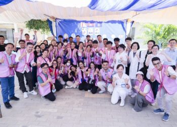 醫療無國界！熱血醫護跨院合作 前進柬埔寨義診傳愛