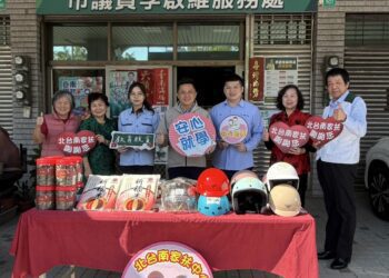 李啟維號召各界力挺「助學希望工程」捐獎助學金及物資給北台南家扶