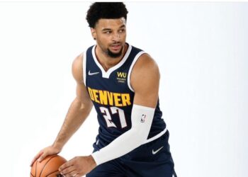 影/《NBA》莫瑞高難度跳投絕殺 G2金塊落後20分大逆轉湖人