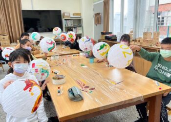 「2024花蓮太平洋燈會」2/3開跑 1,500位學童手繪燈籠牆增添龍年氛圍