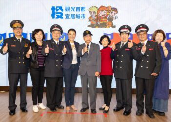 南投縣消防績優人員表揚暨統一企業集團捐贈救護車活動 守護縣民生命安全