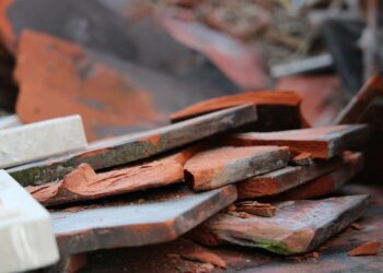 緬甸曼德勒失聯國人已聯繫上　另有夫妻遇旅館倒塌「太太仍受困」