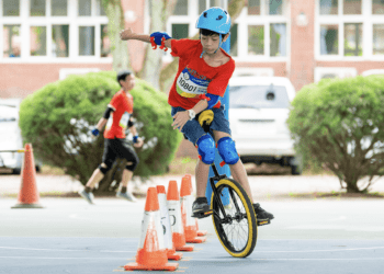 張善政出席教育盃獨輪車錦標賽 盼桃園成為獨輪車運動推手