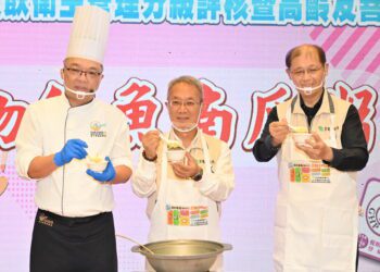 打造「食在安心．高齡友善」消費環境　宜縣144家業者獲頒優良標章