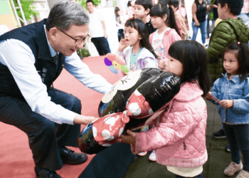 國際兒童人權日將至 桃市府籲父母以孩子最佳利益為優先