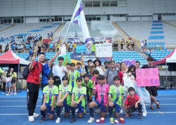 國小世界盃足球賽 花蓮縣富世國小踢下女生組冠軍