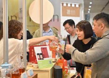 「台東紅烏龍形象館」茶業博覽會登場　攜手業者走上國際舞台