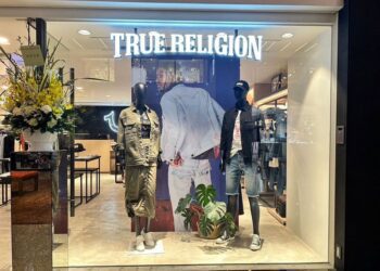 True Religion 美式工裝風潮力覺醒，街頭時尚穿出丹寧新態度