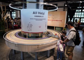 顱顏勇者的笑容之旅《厚伊水水》26週年展揭幕 蔡淑臻親身經歷與感動分享