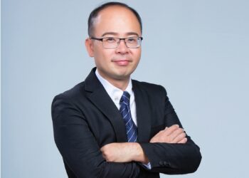 孫健萍：藍白應坐下來「華山論政」 而非「華山論劍」