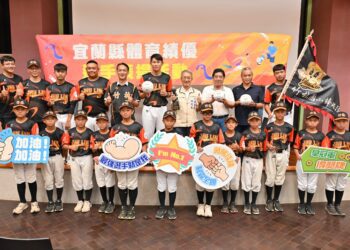 擊敗全國75支勁旅 竹林國小勇奪菊島盃全國冠軍