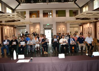 台灣藝術文化座談《阿T正傳系列》簽書會　用心於闡揚台灣價值有其獨特的見解