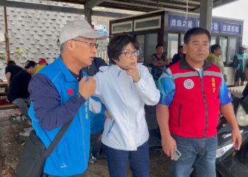 影音/小犬颱風重創蘭嶼 饒慶鈴與搶修搶險人員帶物資蘭嶼勘災