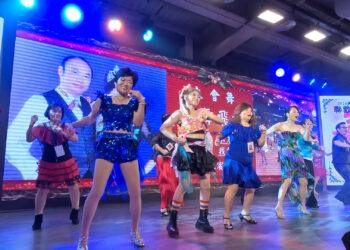 影音/從教室跳到世界舞台 朱秀清、曹國勝耗時數十年打造『舞蹈聯合國』