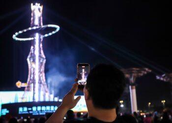 台灣燈會口碑擴散　外縣市遊客一日高鐵成新選擇