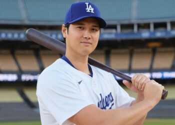 《MLB》大谷正式穿上道奇球衣 同意6.8億薪資延遲支付就為總冠軍