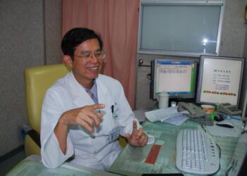 郭綜合醫院婦產部主任李耀泰分析果汁好處多或壞處多