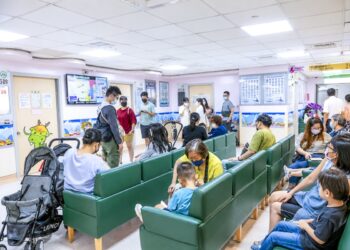 新冠疫情連續上升進入流行期 彰基兒醫籲家長速為幼童預約疫苗