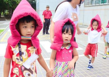高市府重視國家防災日 校園地震避難疏散逼真演練
