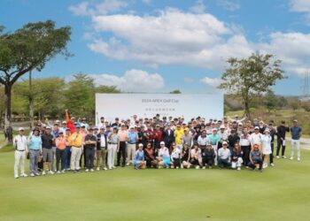 𝟐𝟎𝟐𝟒 𝑨𝑷𝑬𝑿 𝑮𝑶𝑳𝑭 𝑪𝑼𝑷頂泰公益高爾夫球賽落幕   捐報名費助弱勢