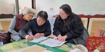 榮民遺孀肢障行動不便 榮服處為減奔波之苦協助辦理權益申請