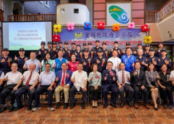 蘭城警英獎頒獎典禮 表揚模範警察等績優員警