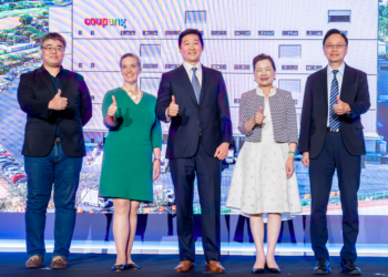 酷澎台灣第二座物流中心啟用 張善政期待新物流中心帶來就業機會