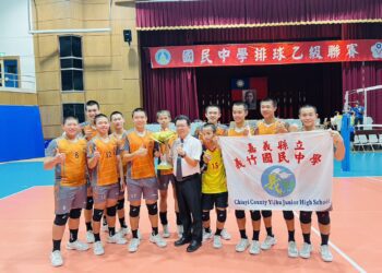 嘉義縣義竹國中男排逆轉困境　勇奪2024排球乙級聯賽冠軍