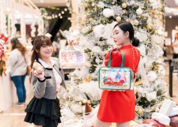 「超甜歌姬」林吟蔚及人氣作家許允樂出席義享時尚廣場 打造歐風聖誕市集夢幻登場