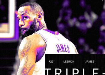 影/《NBA》「詹皇」36分20籃板12助攻+致勝兩罰 湖人大戰勇士二度延長1分險勝