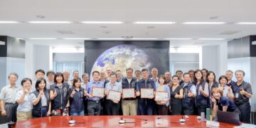 全國唯一!台中市府資安長全員通過國際資安獲ISO 27001認證