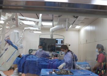 甲亢引發心肌梗塞　女在醫院等候掛號突然倒下