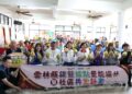 迎中秋挺小農　雲縣府發放文旦關懷據點長者