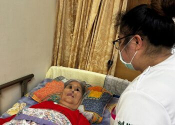 代無聲植物人 向護理人員說聲謝謝