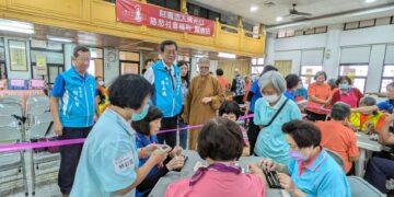 動腦動手樂活防失智 礁溪鄉「鄉長盃拉密大賽」百餘位長者參賽